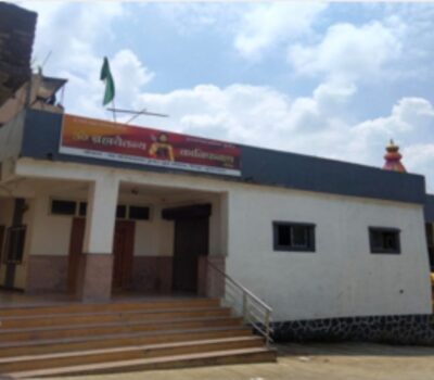 इतर प्राचीन व विशेष मंदिरे